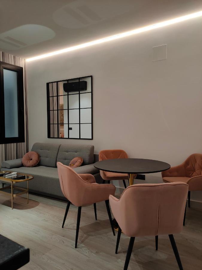 Apartamentos Wur マドリード エクステリア 写真