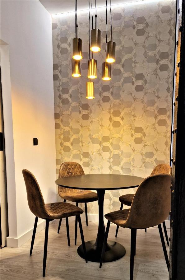Apartamentos Wur マドリード エクステリア 写真