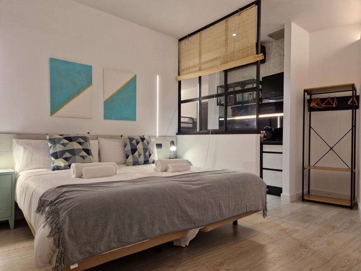 Apartamentos Wur マドリード エクステリア 写真