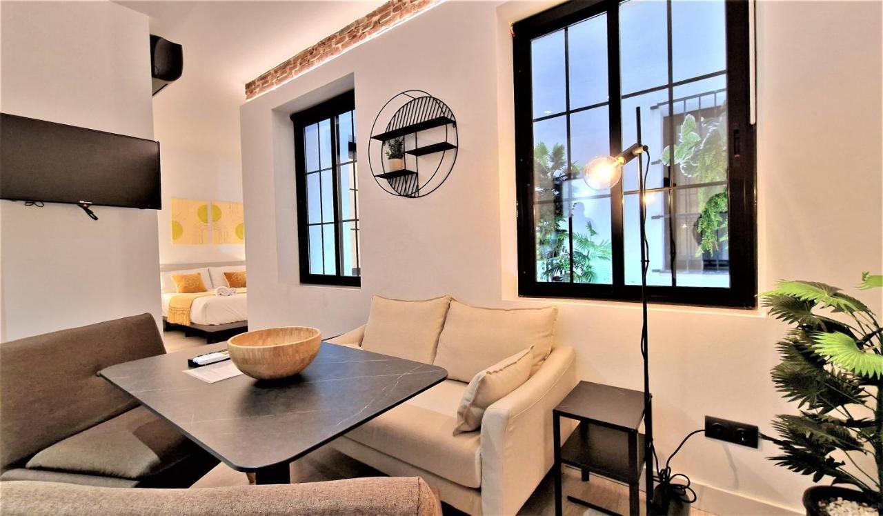 Apartamentos Wur マドリード エクステリア 写真