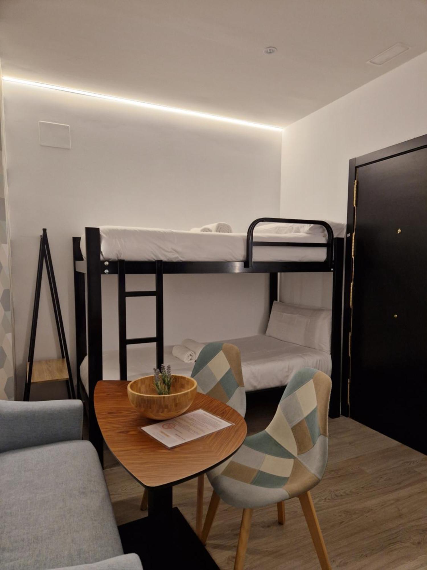 Apartamentos Wur マドリード エクステリア 写真