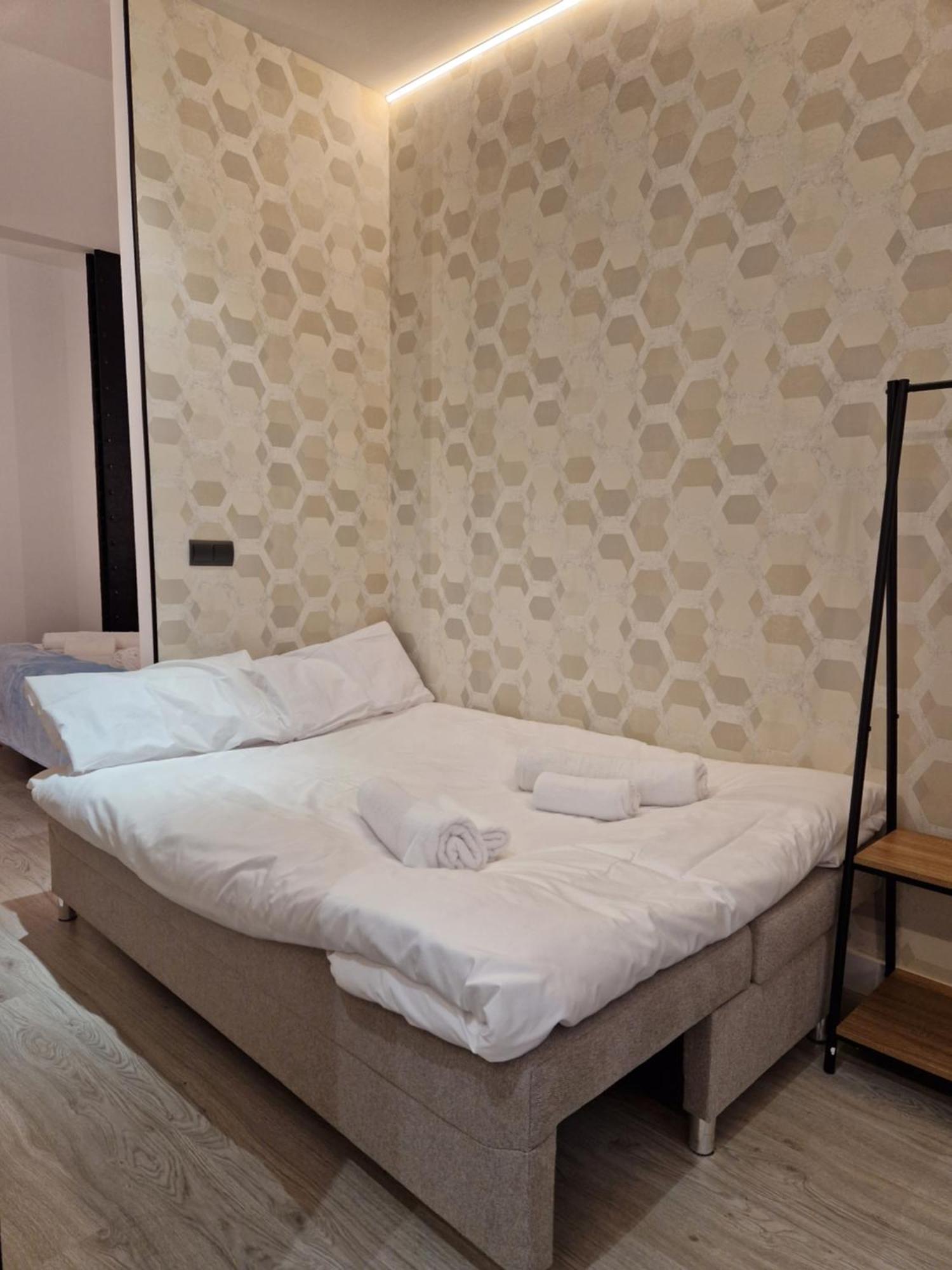 Apartamentos Wur マドリード エクステリア 写真