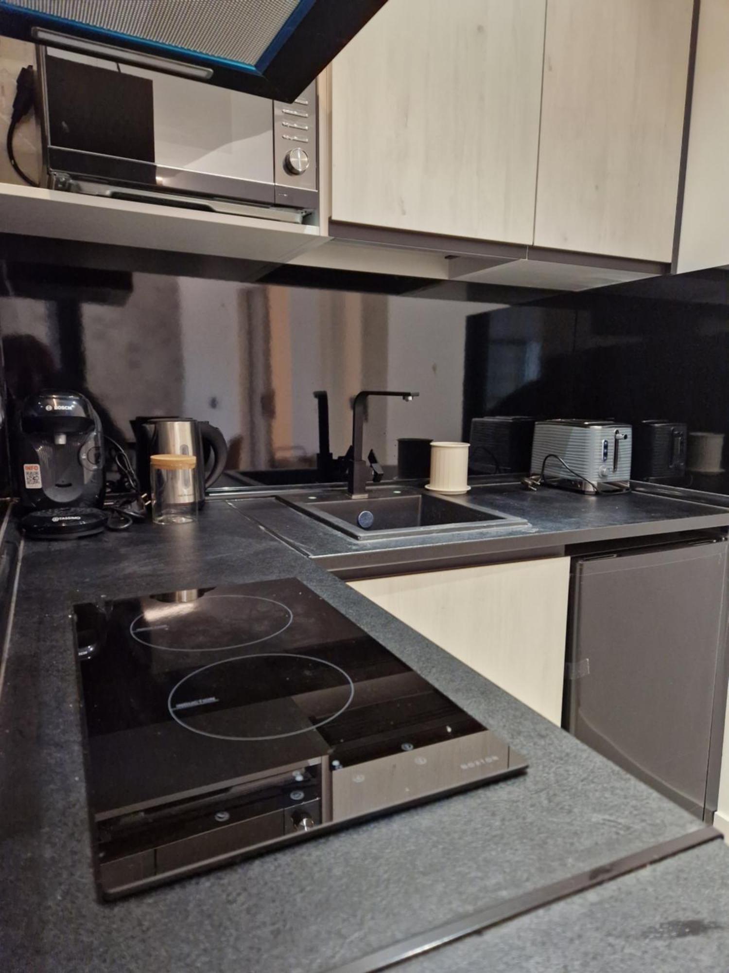 Apartamentos Wur マドリード エクステリア 写真